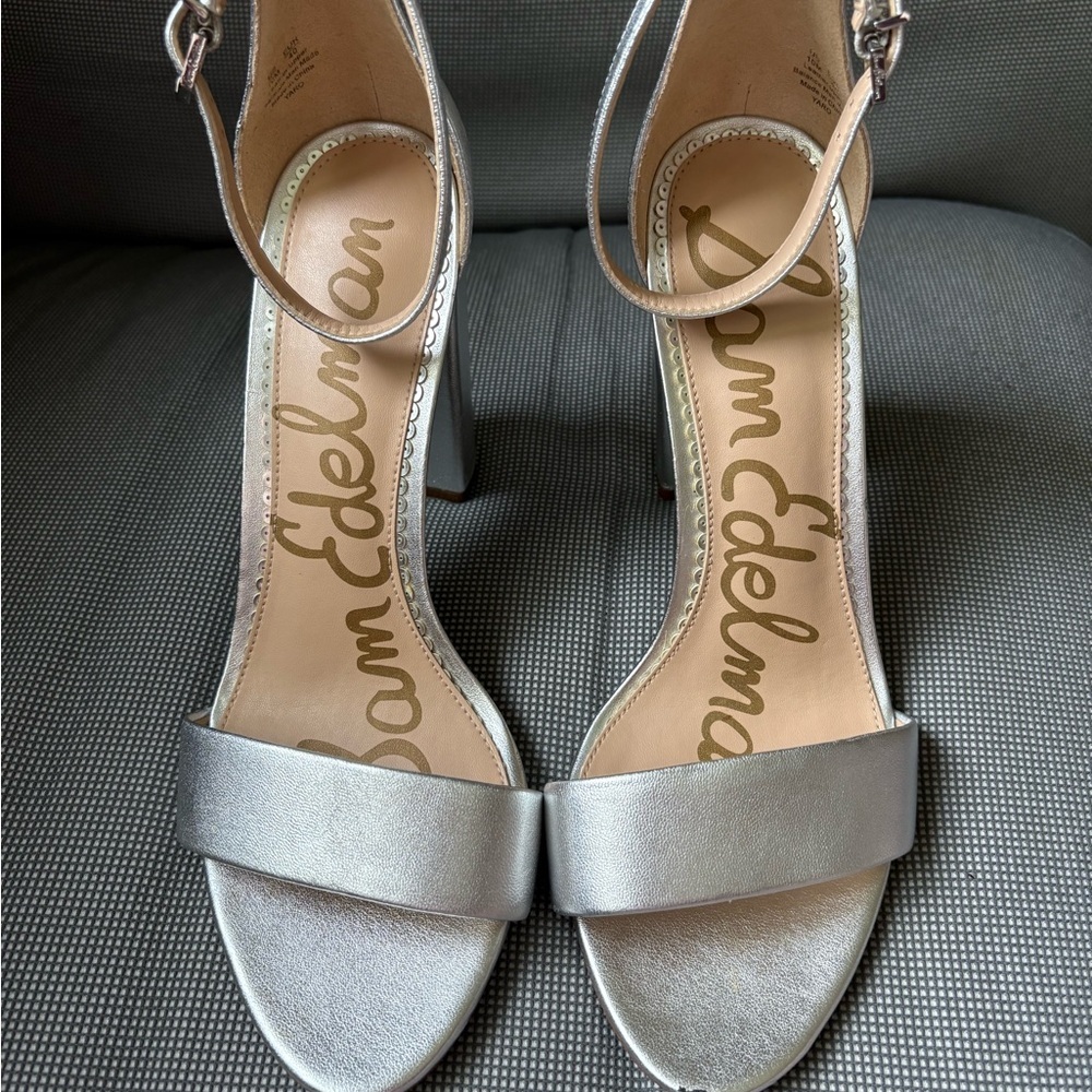 Sam Edelman Yaro Silver Block Heel Sandals - Picture 5 of 12